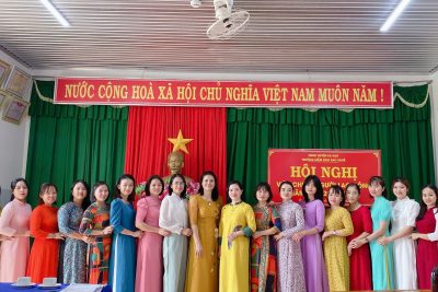 Hội nghị viên chức, người lao động năm học 2024- 2025 trường Mầm non Sao Khuê.